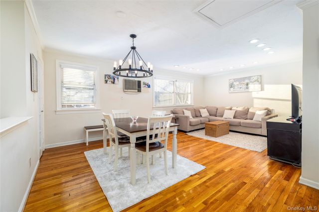 81-41 268 Street 293 B, New Hyde Park, NY 11004