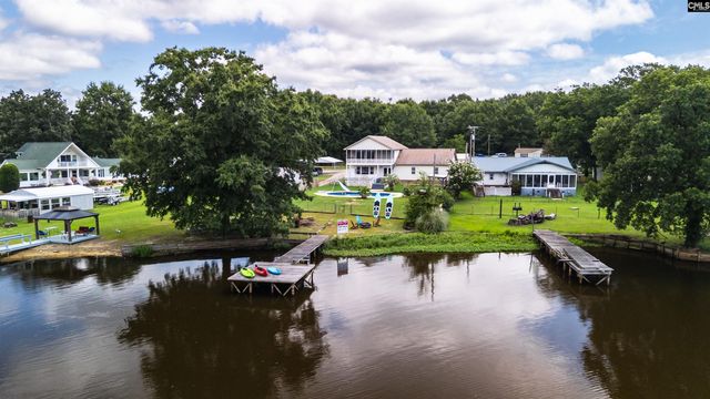 1031 Natures Cove Road, Saluda, SC 29138