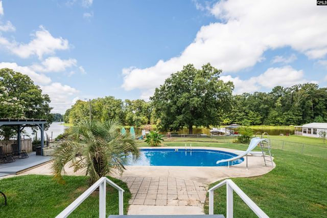 1031 Natures Cove Road, Saluda, SC 29138