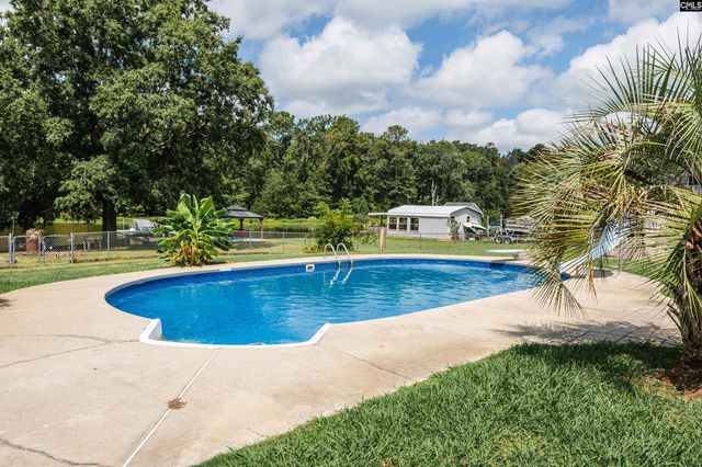 1031 Natures Cove Road, Saluda, SC 29138