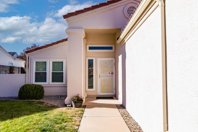 11508 ISLE ROYALE Road SE, Albuquerque, NM 87123