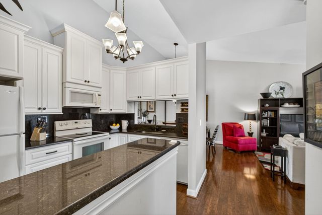 6485 Chasewood Drive G, Jupiter, FL 33458