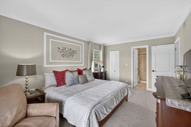 6485 Chasewood Drive G, Jupiter, FL 33458