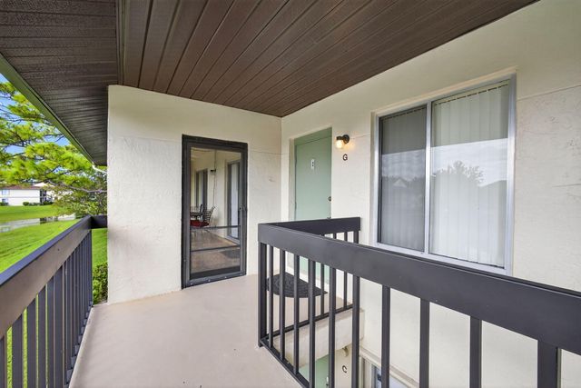 6485 Chasewood Drive G, Jupiter, FL 33458