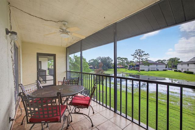 6485 Chasewood Drive G, Jupiter, FL 33458