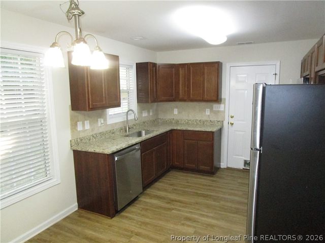 4110 Craigwood Lane, Hope Mills, NC 28348