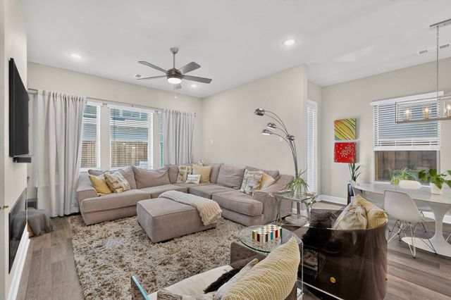 3432 Rosebud Park Lane, Dallas, TX 75229