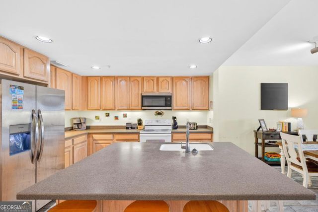 214 Butler Avenue 205, Tybee Island, GA 31328