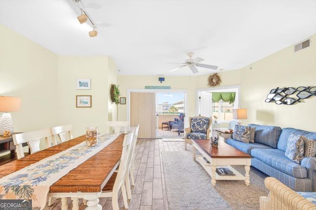 214 Butler Avenue 205, Tybee Island, GA 31328