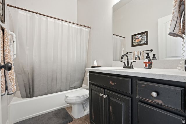 8494 N TURNBERRY RD, Eagle Mountain, UT 84005