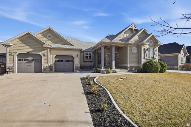 8494 N TURNBERRY RD, Eagle Mountain, UT 84005