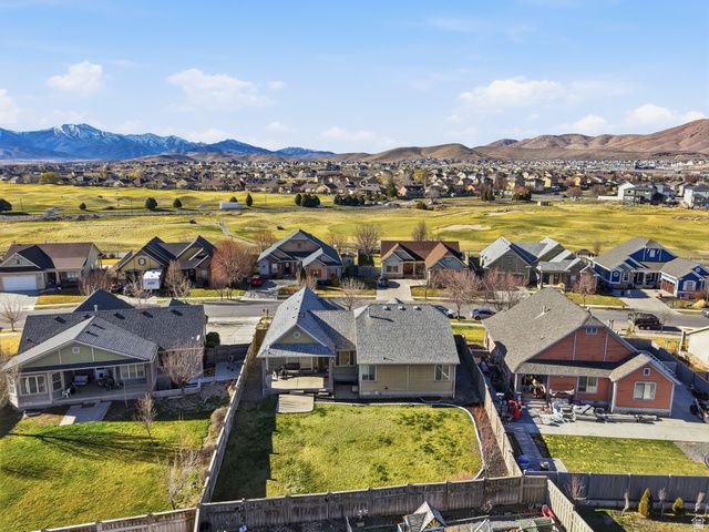 8494 N TURNBERRY RD, Eagle Mountain, UT 84005