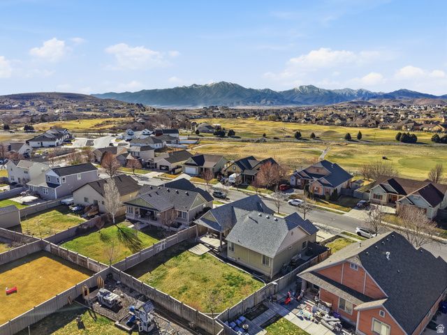 8494 N TURNBERRY RD, Eagle Mountain, UT 84005