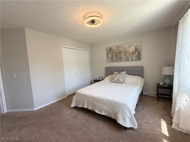 608 Dewitt Drive, Highland Heights, OH 44143