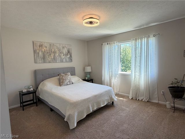 608 Dewitt Drive, Highland Heights, OH 44143