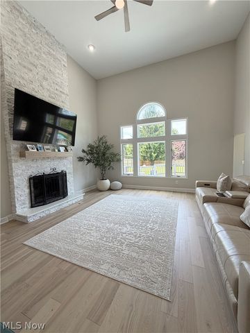 608 Dewitt Drive, Highland Heights, OH 44143