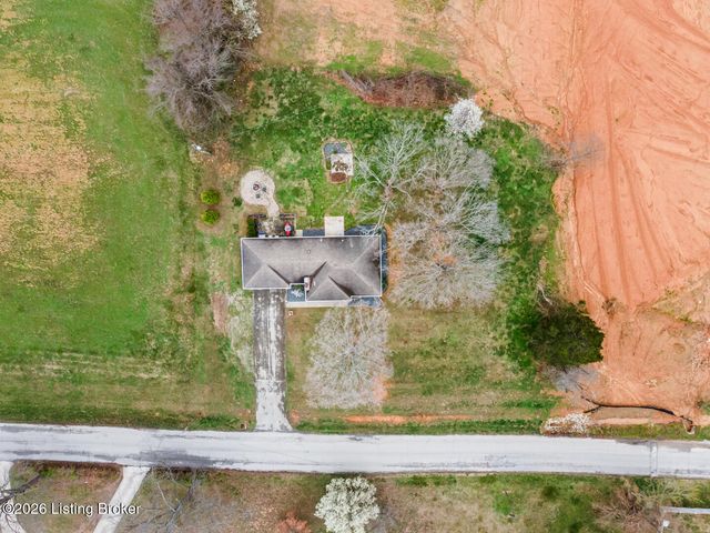 607 Christman Ln, Shepherdsville, KY 40165