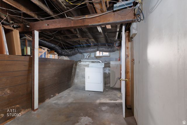 567 E REDONDO AVE, Salt Lake City, UT 84105