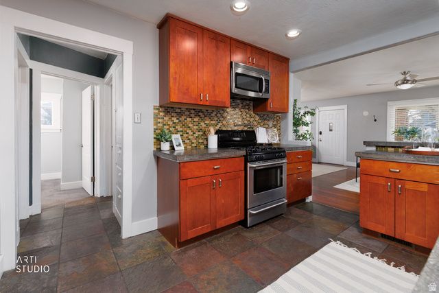 567 E REDONDO AVE, Salt Lake City, UT 84105