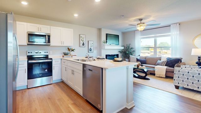 15345 Coyote Drive, Urbandale, IA 50111