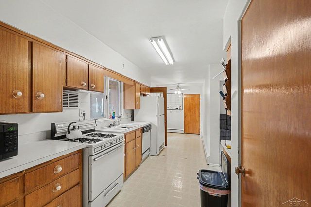3 Northmoor Road, Saginaw, MI 48602