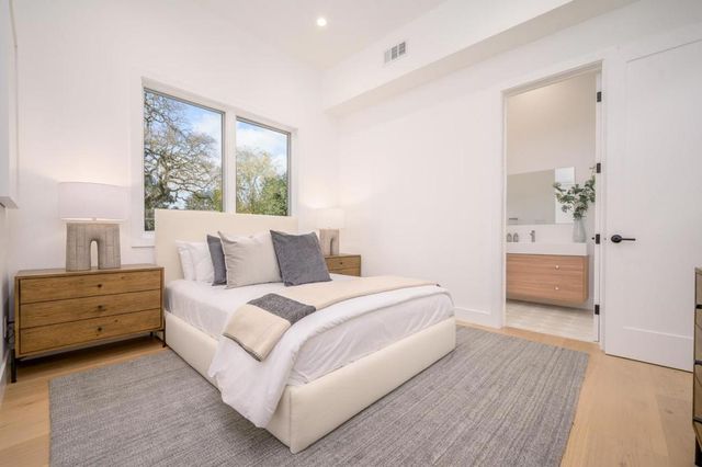 601 Joandra Court, Los Altos, CA 94024