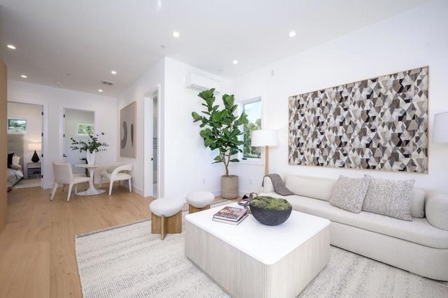 601 Joandra Court, Los Altos, CA 94024