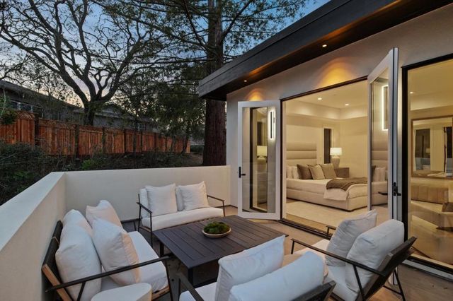 601 Joandra Court, Los Altos, CA 94024