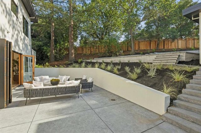 601 Joandra Court, Los Altos, CA 94024