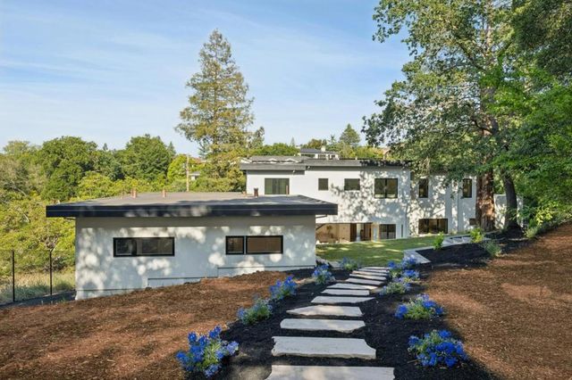 601 Joandra Court, Los Altos, CA 94024