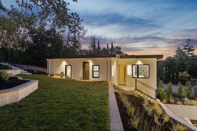 601 Joandra Court, Los Altos, CA 94024