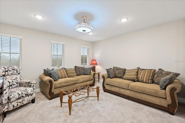 31707 BROADWATER AVENUE, Leesburg, FL 34748