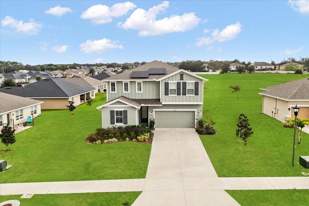 31707 BROADWATER AVENUE, Leesburg, FL 34748