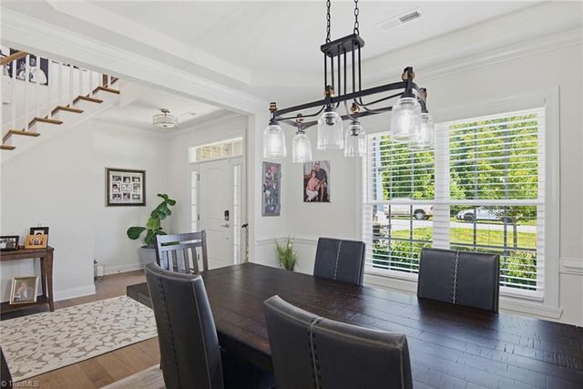 5009 Labella Court, Kernersville, NC 27284
