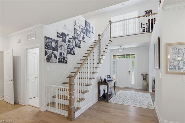 5009 Labella Court, Kernersville, NC 27284