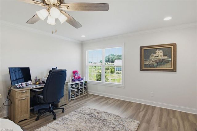 5009 Labella Court, Kernersville, NC 27284