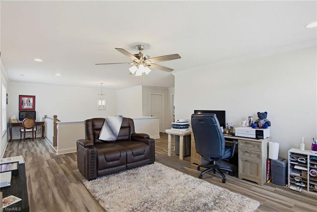 5009 Labella Court, Kernersville, NC 27284