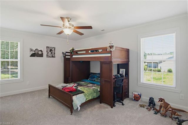 5009 Labella Court, Kernersville, NC 27284