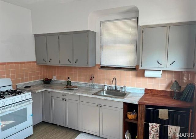 1648 Spruce Street, Granite City, IL 62040