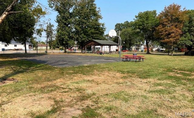 1648 Spruce Street, Granite City, IL 62040