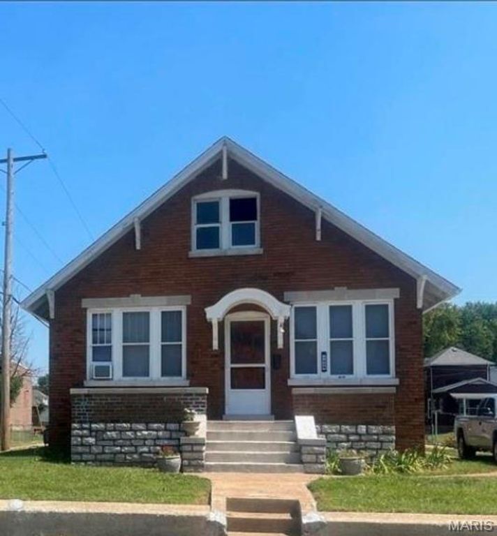 1648 Spruce Street, Granite City, IL 62040