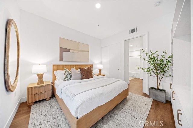 709 E Walnut Street 222, Pasadena, CA 91101