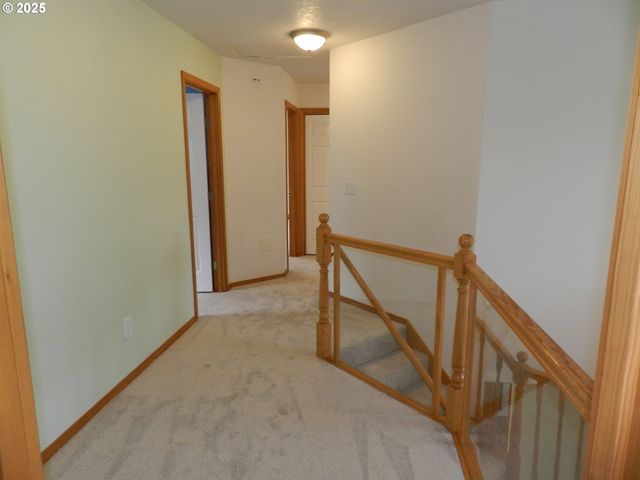 31811 Nw BELGIUM Ct, North Plains, OR 97133