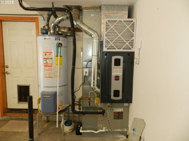 31811 Nw BELGIUM Ct, North Plains, OR 97133