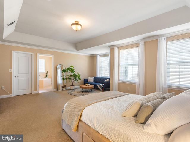 527 CENTENNIAL AVE, Gilbertsville, PA 19525