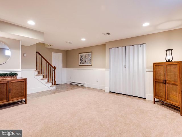 527 CENTENNIAL AVE, Gilbertsville, PA 19525