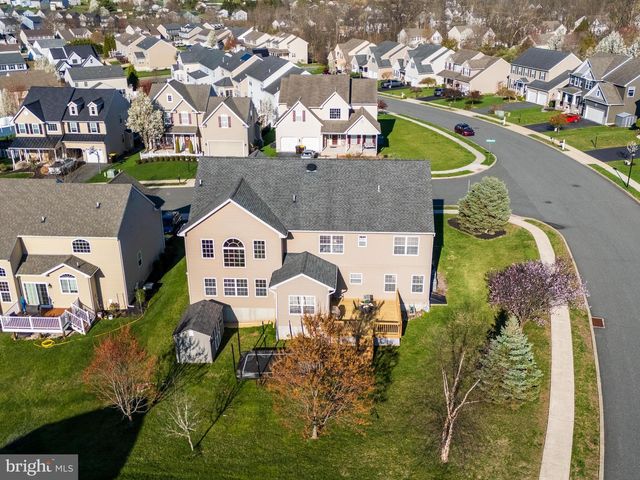 527 CENTENNIAL AVE, Gilbertsville, PA 19525