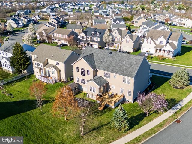 527 CENTENNIAL AVE, Gilbertsville, PA 19525