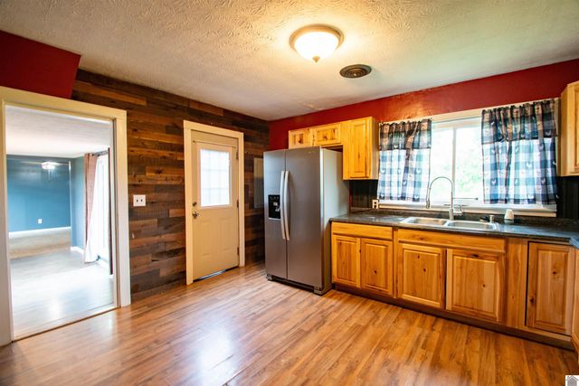 11570 Ogden Landing Rd, Kevil, KY 42053