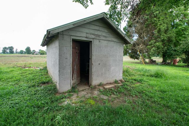 11570 Ogden Landing Rd, Kevil, KY 42053